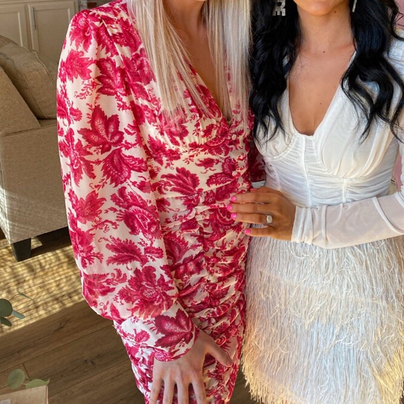 Pink and white dress!! Wore once to bridal shower. - Picture 1 of 2